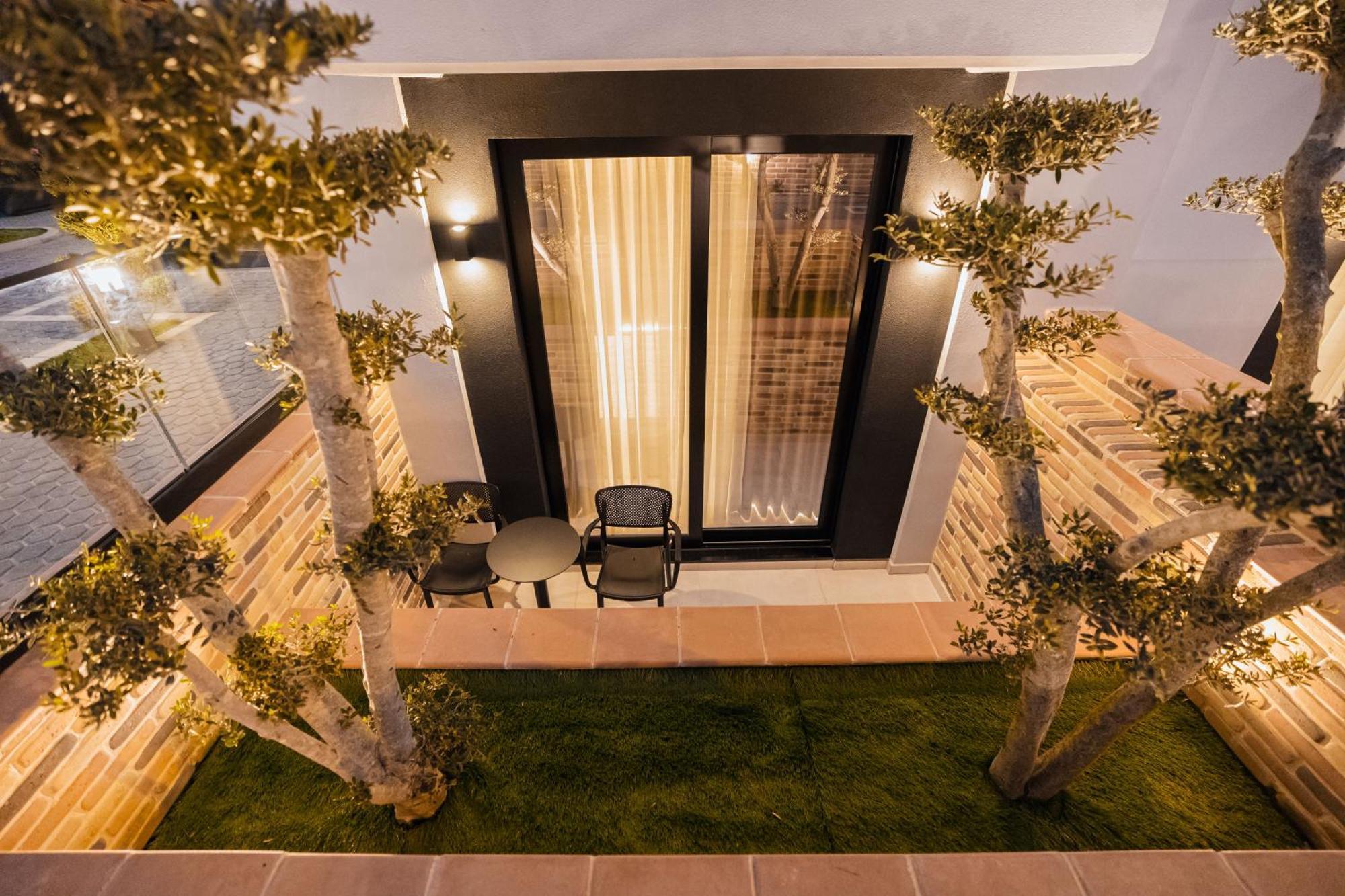 Hotel Beke Влёра Экстерьер фото
